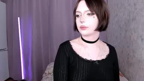Amelia online show from June 13, 3:11 pm