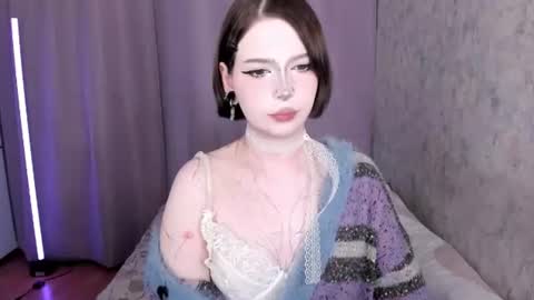 Amelia online show from June 27, 3:51 pm