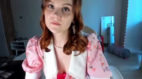 Amelia online show from June 12, 2:54 am