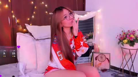   online show from March 6, 4:38 pm