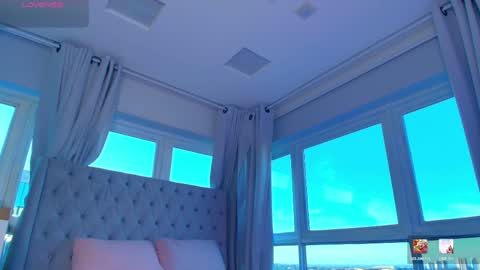 amelia_mee online show from May 7, 7:42 pm