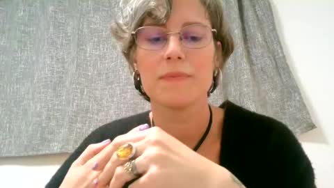 Ameliaishka online show from September 27, 3:48 am