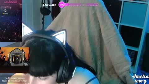 Snapshot of ameliaivory chatting on October 31, 3:07 am ameliaivory online show from October 31, 3:07 am