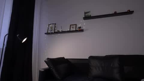 Amelia   online show from March 8, 3:27 pm