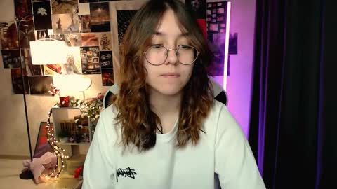 Amelia online show from November 6, 8:39 am