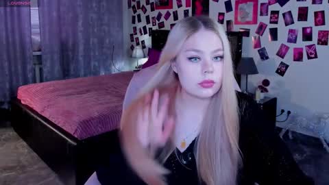 Amelia online show from March 12, 10:52 am