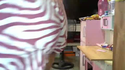 Amelie online show from March 8, 11:31 pm