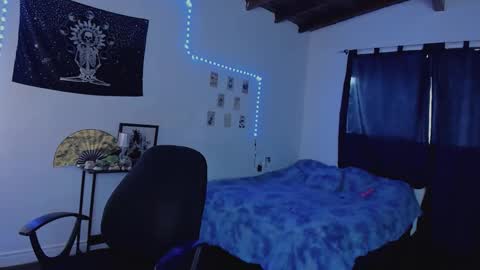 amelie carpenter online show from February 27, 6:55 pm