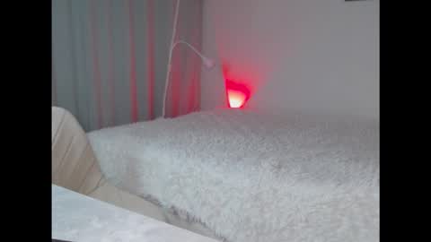 Snapshot of amelinamersi chatting on September 21, 8:13 pm amelinamersi online show from September 21, 8:13 pm