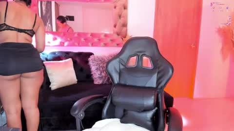          online show from April 16, 12:38 pm