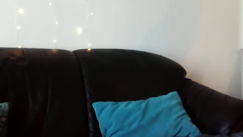 HOT white  naughty leo  xxx online show from November 7, 8:55 pm