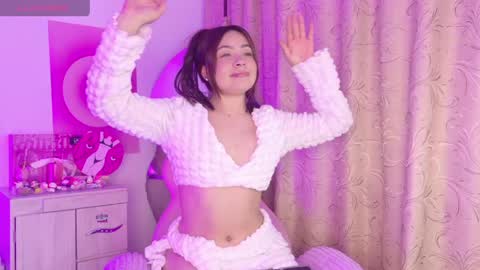 Amy online show from May 13, 1:59 am