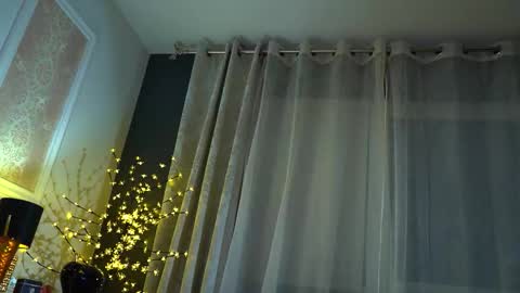 Amida online show from March 28, 8:32 pm