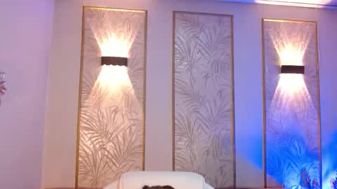 Amie  online show from September 18, 12:20 pm