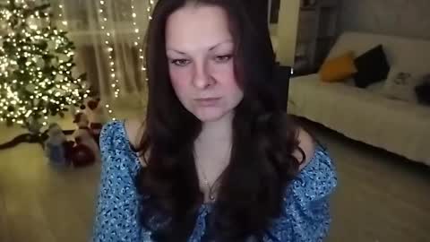 Mila online show from January 9, 11:54 pm