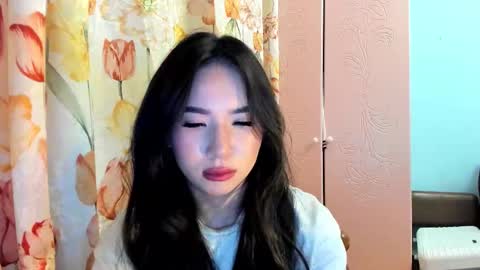 Amina online show from November 29, 5:53 pm