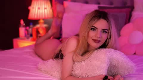 amiralovely online show from June 6, 7:09 pm