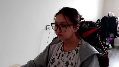 Kathrynenijou online show from May 21, 1:12 am