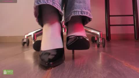 Amelia online show from November 23, 5:38 am