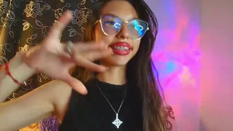 Ammelie online show from February 3, 2:53 am