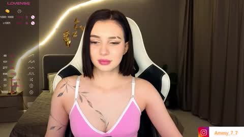 Ammy  dont forget to thumbs up me  online show from December 14, 2:51 am