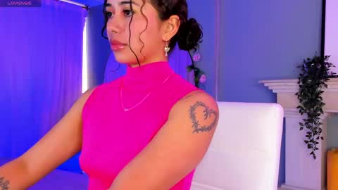 Ammy Nova online show from April 23, 8:10 pm