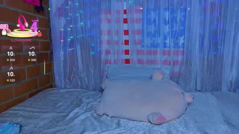 Ammy Stones online show from March 11, 9:12 am