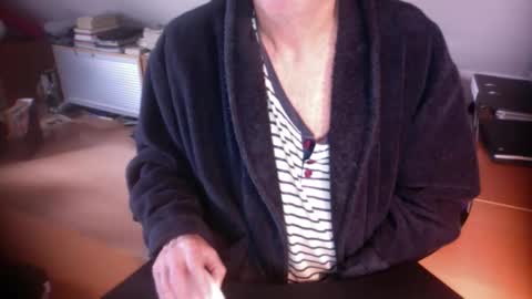 Amor2200 online show from February 10, 8:28 am