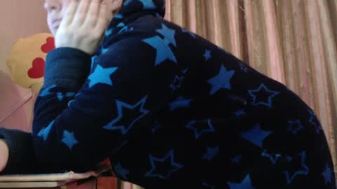 amorelara online show from April 21, 8:21 am