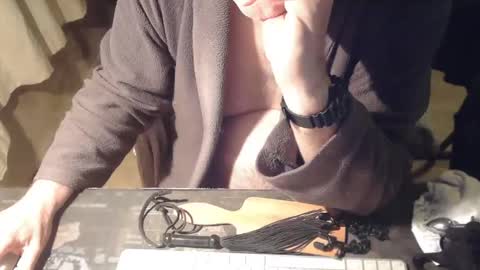 amslave4f online show from October 26, 10:31 pm