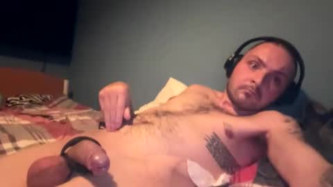 amwillz1997 online show from November 9, 5:37 pm