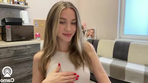 Snapshot of amy_meoww chatting on January 13, 11:30 am amy_meoww online show from January 13, 11:30 am