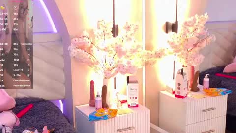 Amy online show from April 21, 1:53 am