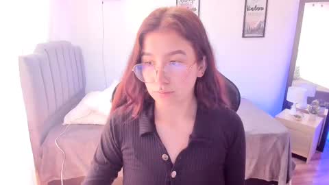 Amy sophia 3 online show from March 6, 6:26 pm