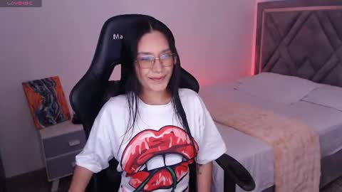 Mia Cristancho online show from August 2, 3:36 pm