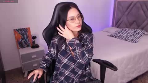 Mia Cristancho online show from July 17, 6:54 pm