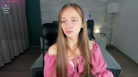 Amy online show from November 16, 9:17 pm