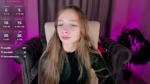 Snapshot of amy_vayne chatting on October 16, 11:58 pm Amy online show from October 16, 11:58 pm