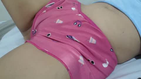 amybrasil online show from April 22, 6:37 pm