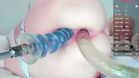 amycreamy online show from June 16, 8:18 am