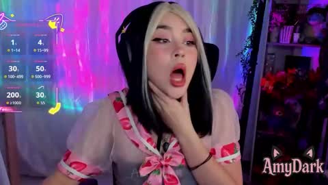 Amy online show from September 19, 6:11 pm