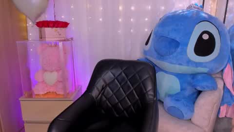 Amy  online show from October 7, 1:01 am