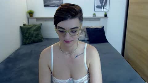 Hi there guys  My pleasure in your hands  pvt is open online show from December 16, 3:57 am