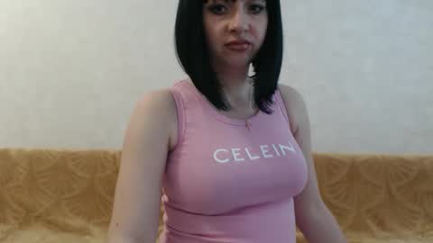 amylove35 online show from April 28, 12:20 pm