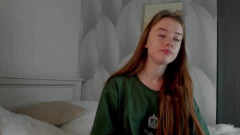 amylovesyouu online show from November 28, 1:13 am