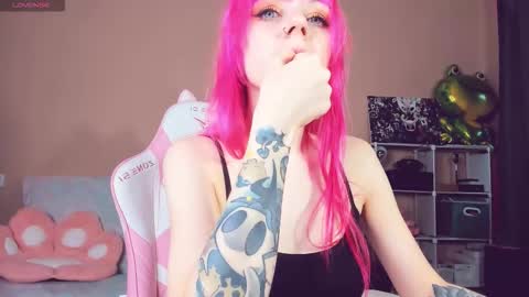 Amy Rose online show from September 12, 3:19 am