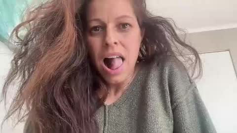 Amy Smilez online show from February 23, 7:16 pm