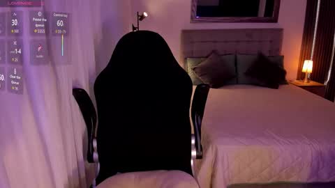    online show from October 27, 7:36 pm