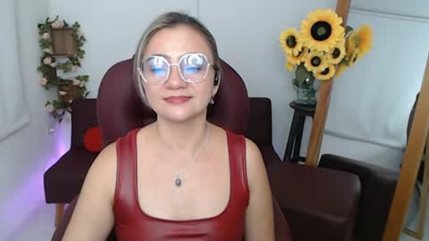  Ana  online show from June 10, 11:25 pm