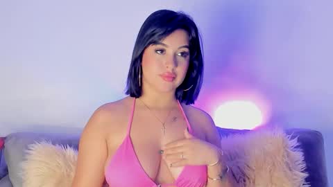 Ana online show from December 22, 11:17 am